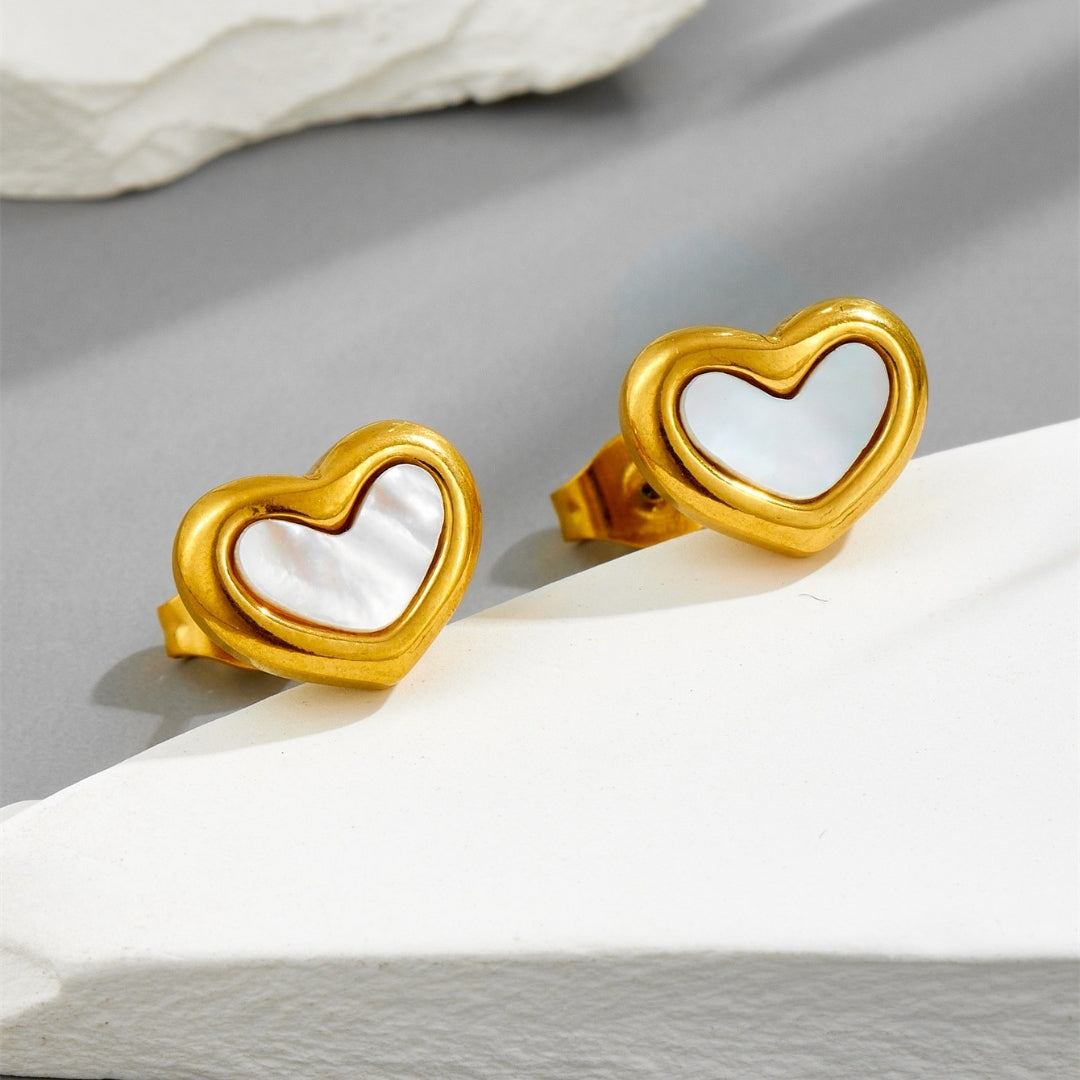 Nacre Love Earrings