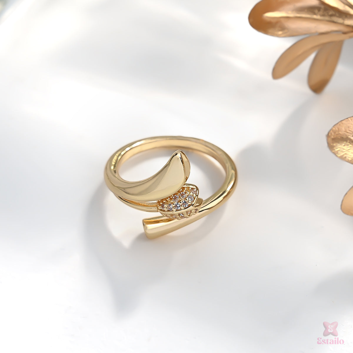 Aurora Spiral Ring
