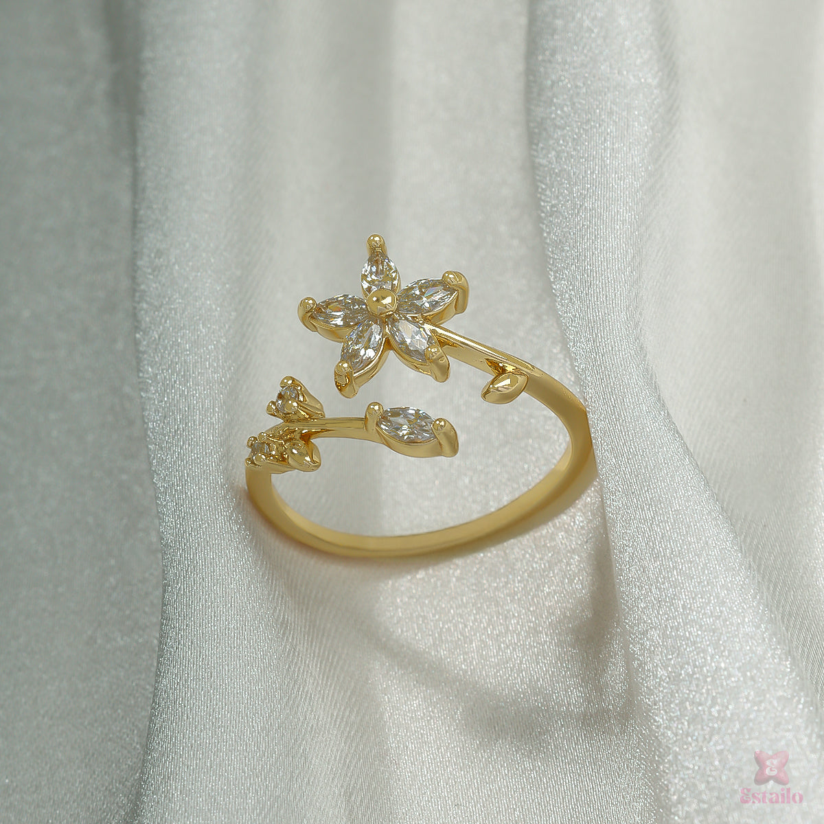 Sol Leaf Ring