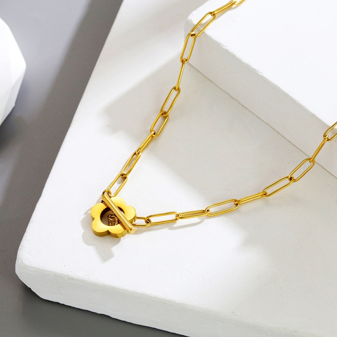 Sunpetal Chain Necklace