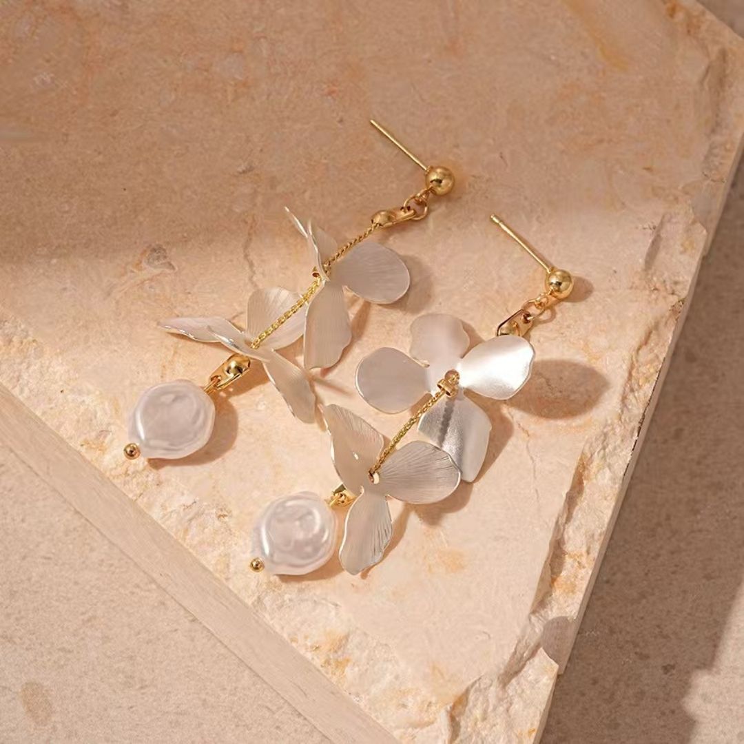 Elegant White Flower Earrings