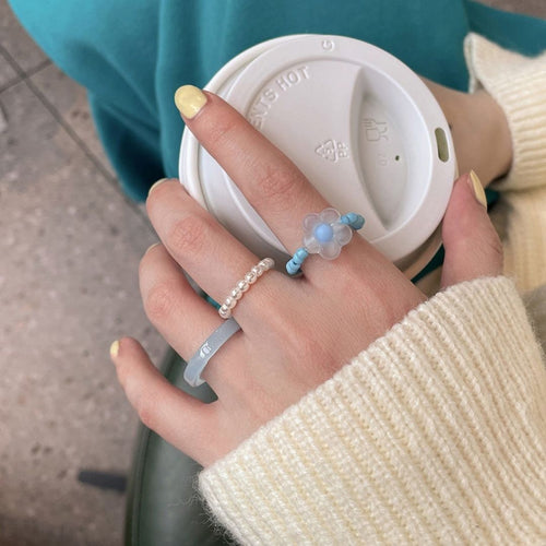 Dewdrop Daisy Ring Set