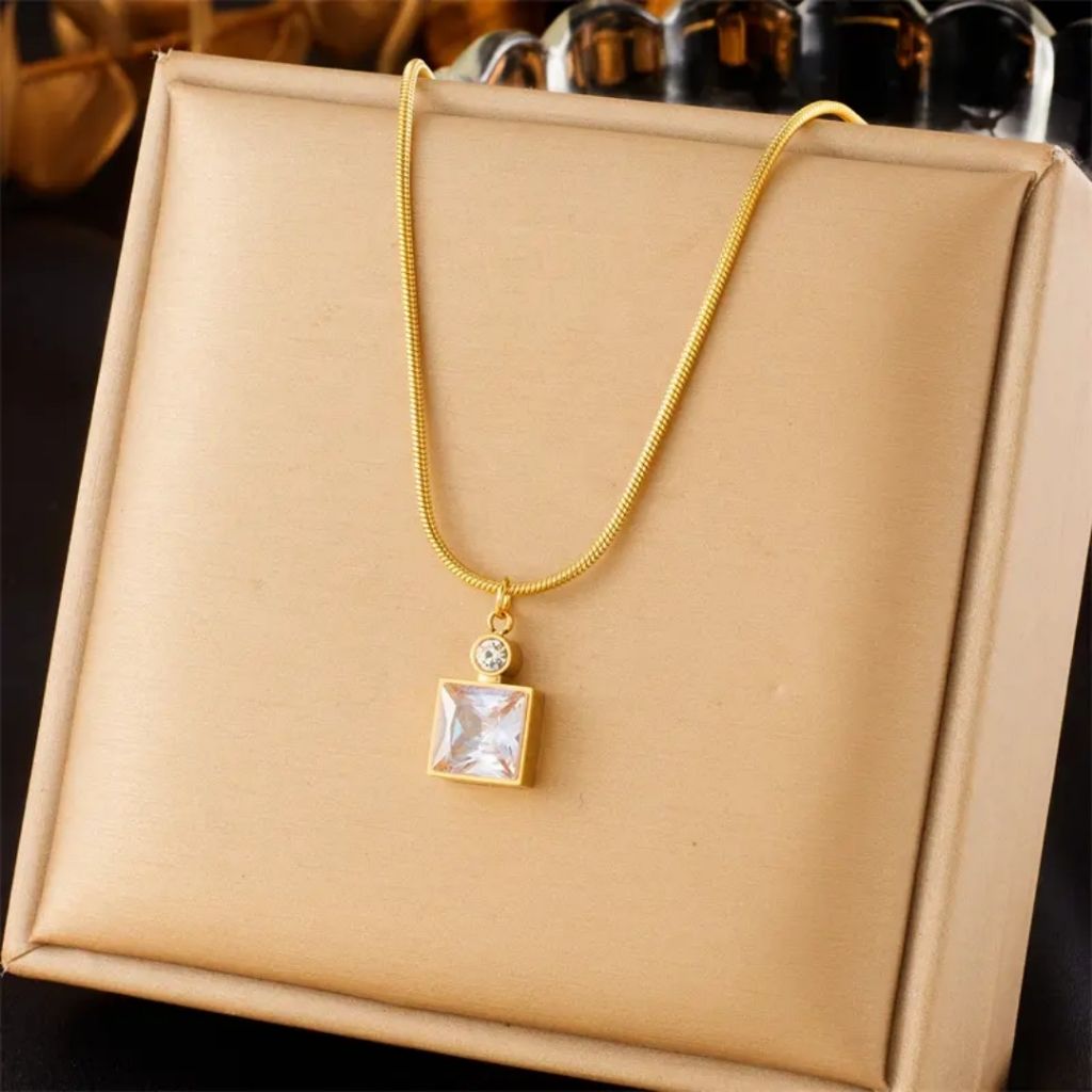 Blush Shine Necklace