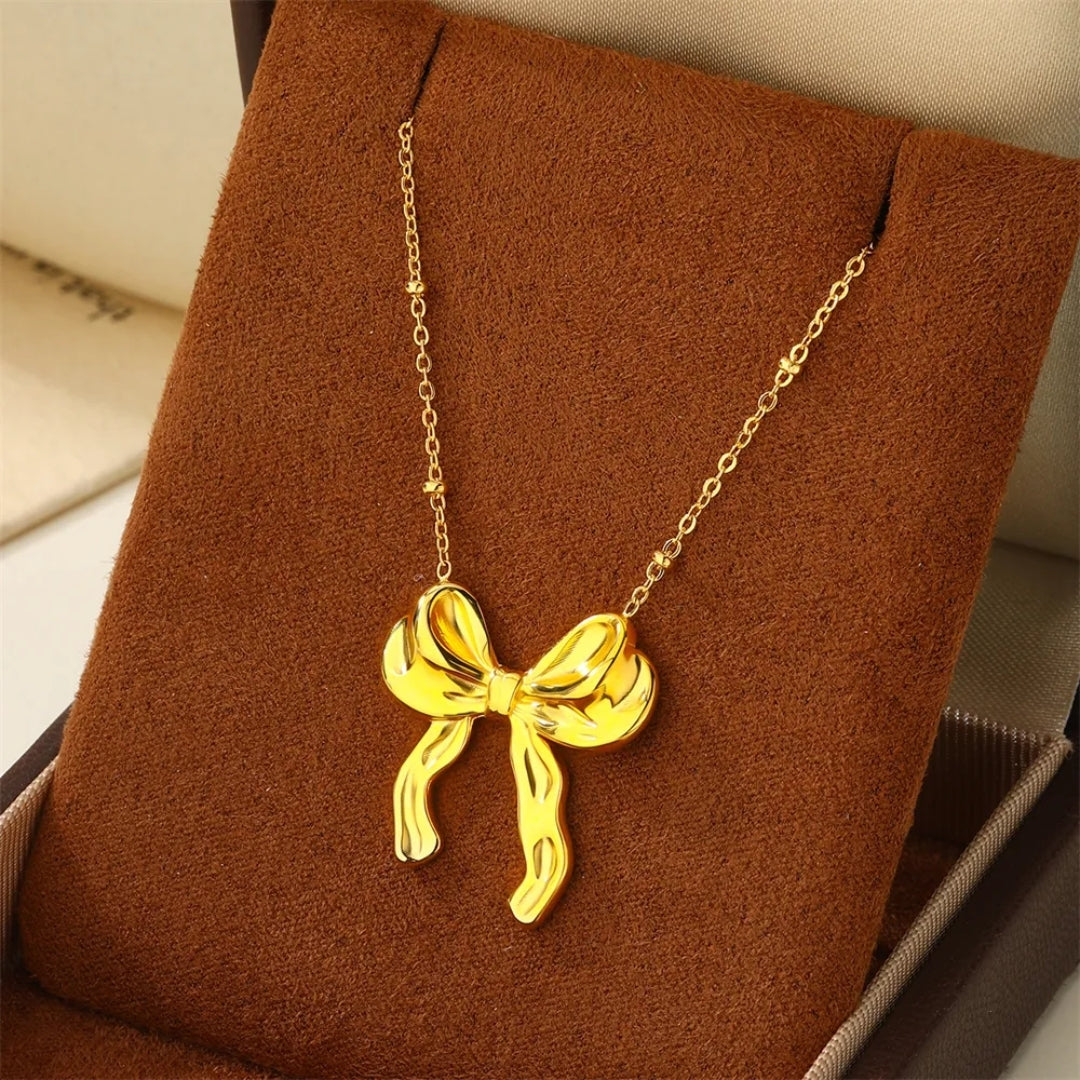 Golden Knot Pendant
