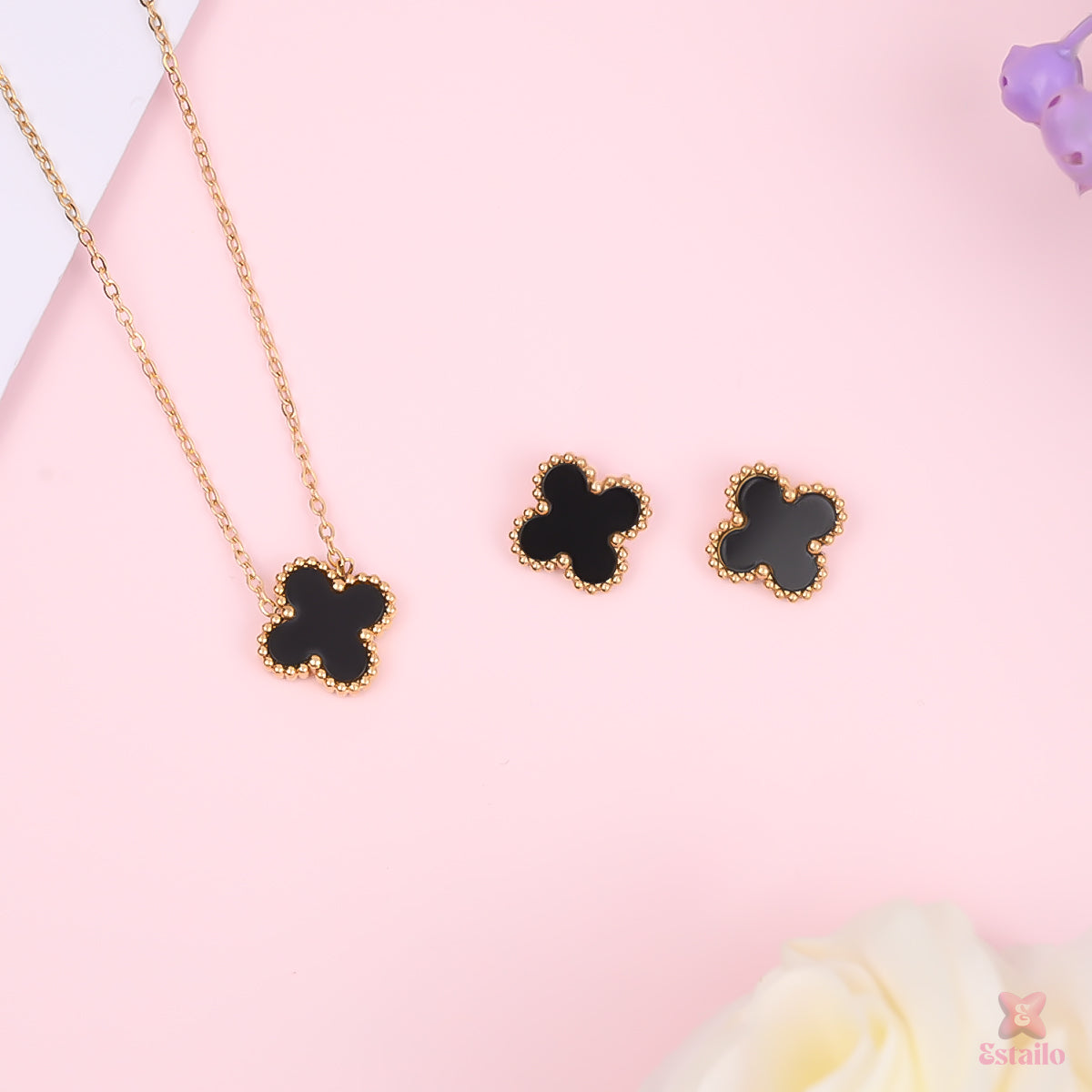 Blossom Clover Necklace