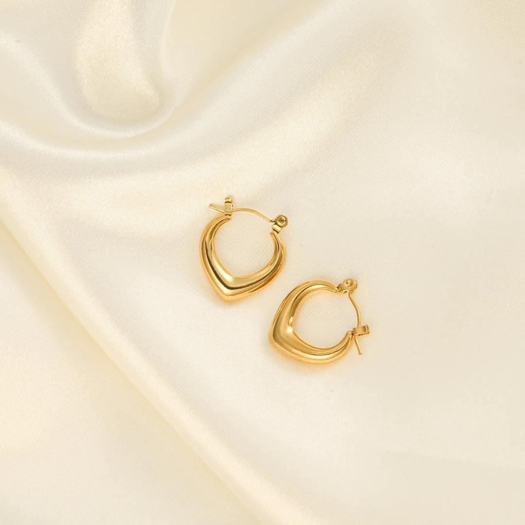 Eterna Shine Hoops Earrings