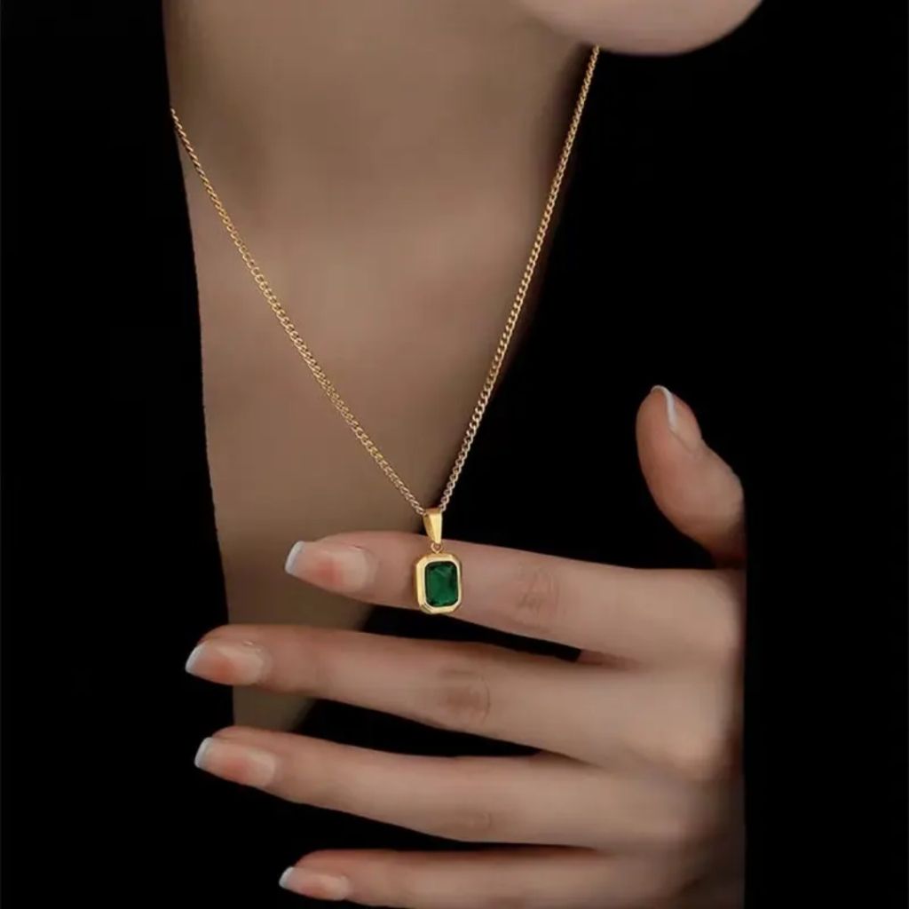 Golden Eden Necklace