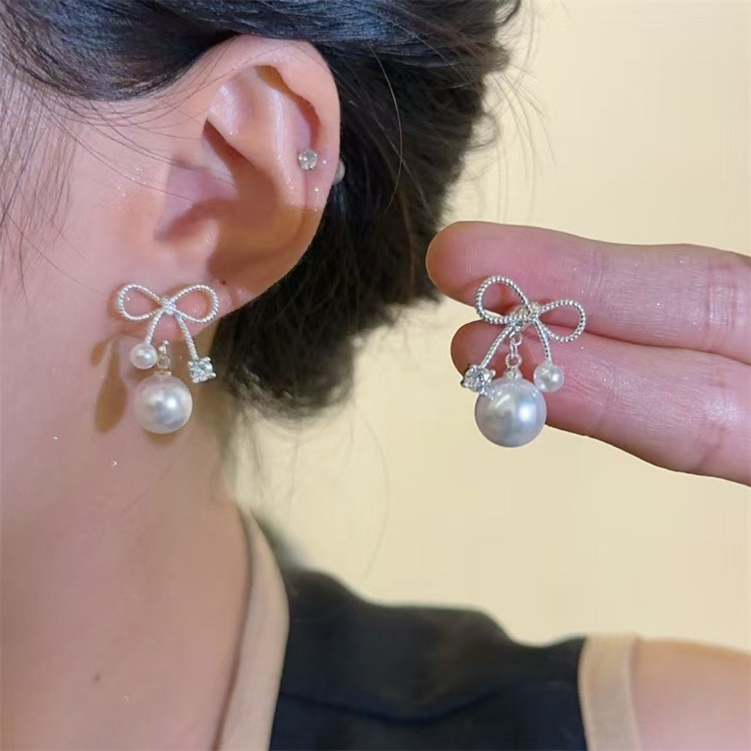 Serene Pearl Bows Earrings