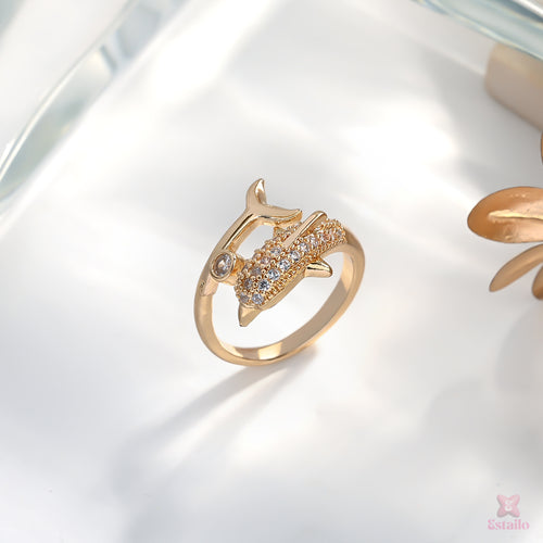 Glitterfish Curl Ring