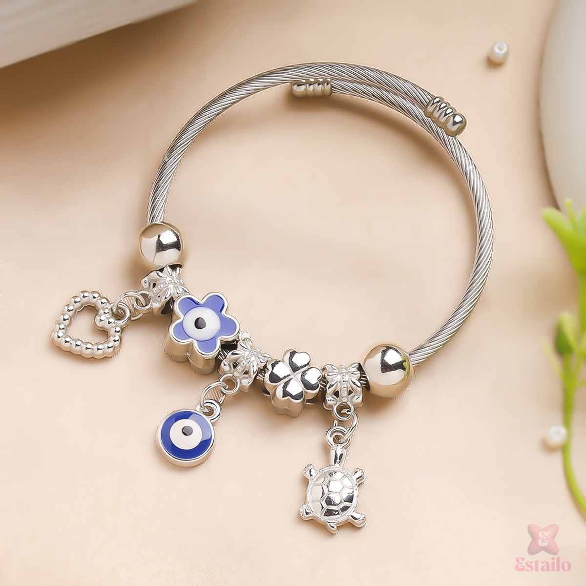 Dreamy Amulet Bracelet