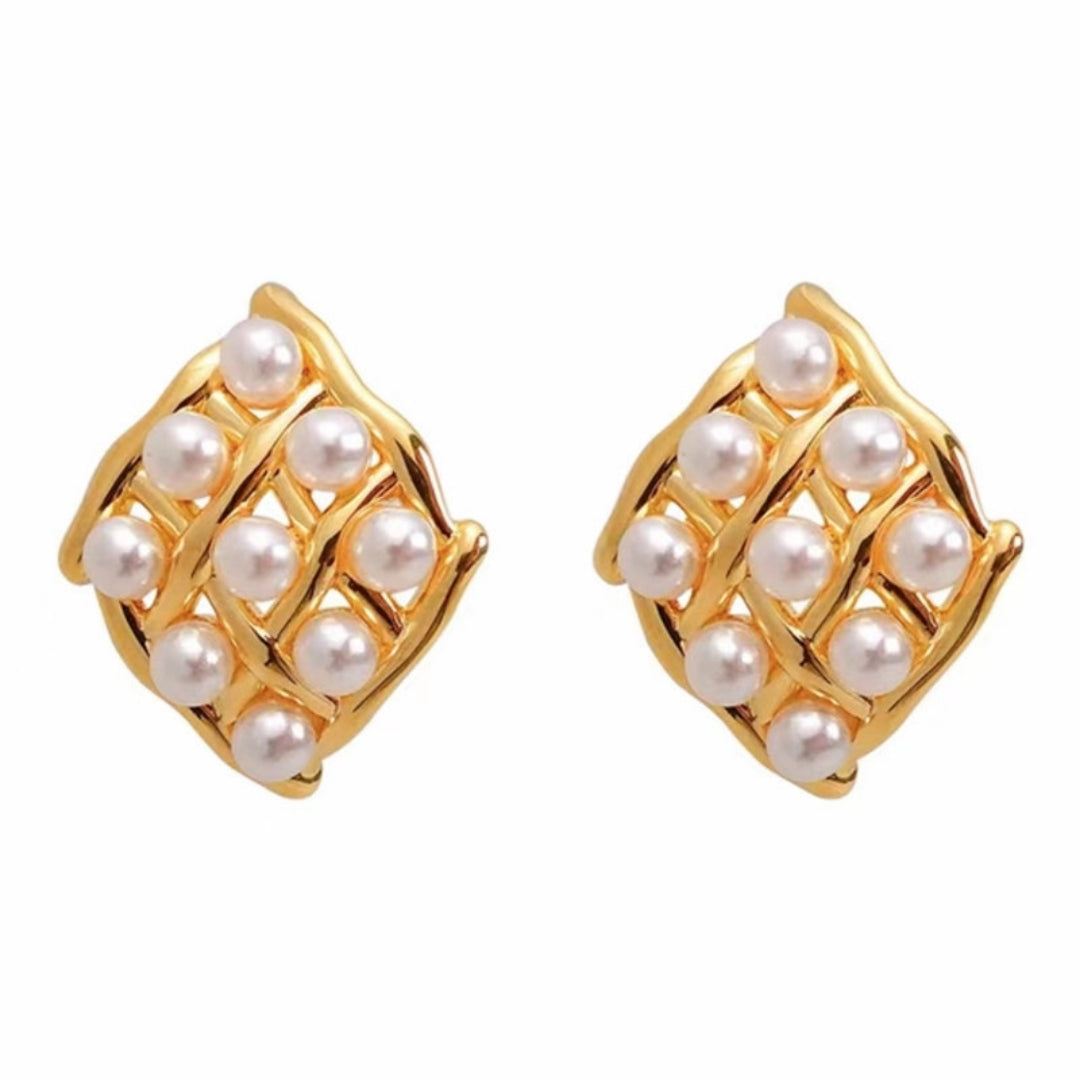 Lattice Pearl Studs Earrings
