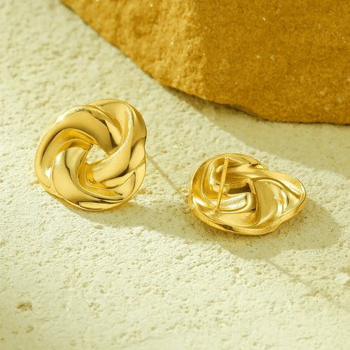 Sparkle Glow Minimal Earring