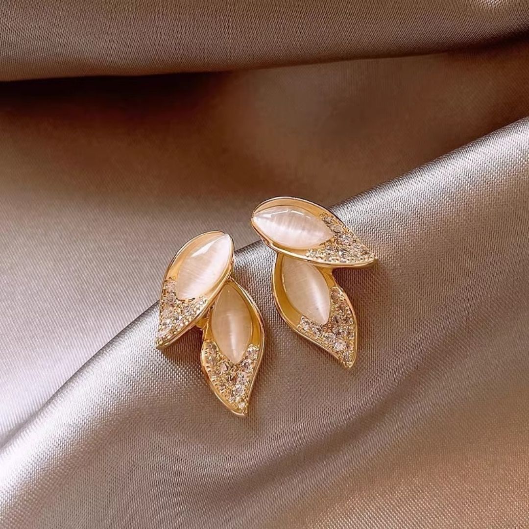 Gold Leaf Drop Earrings