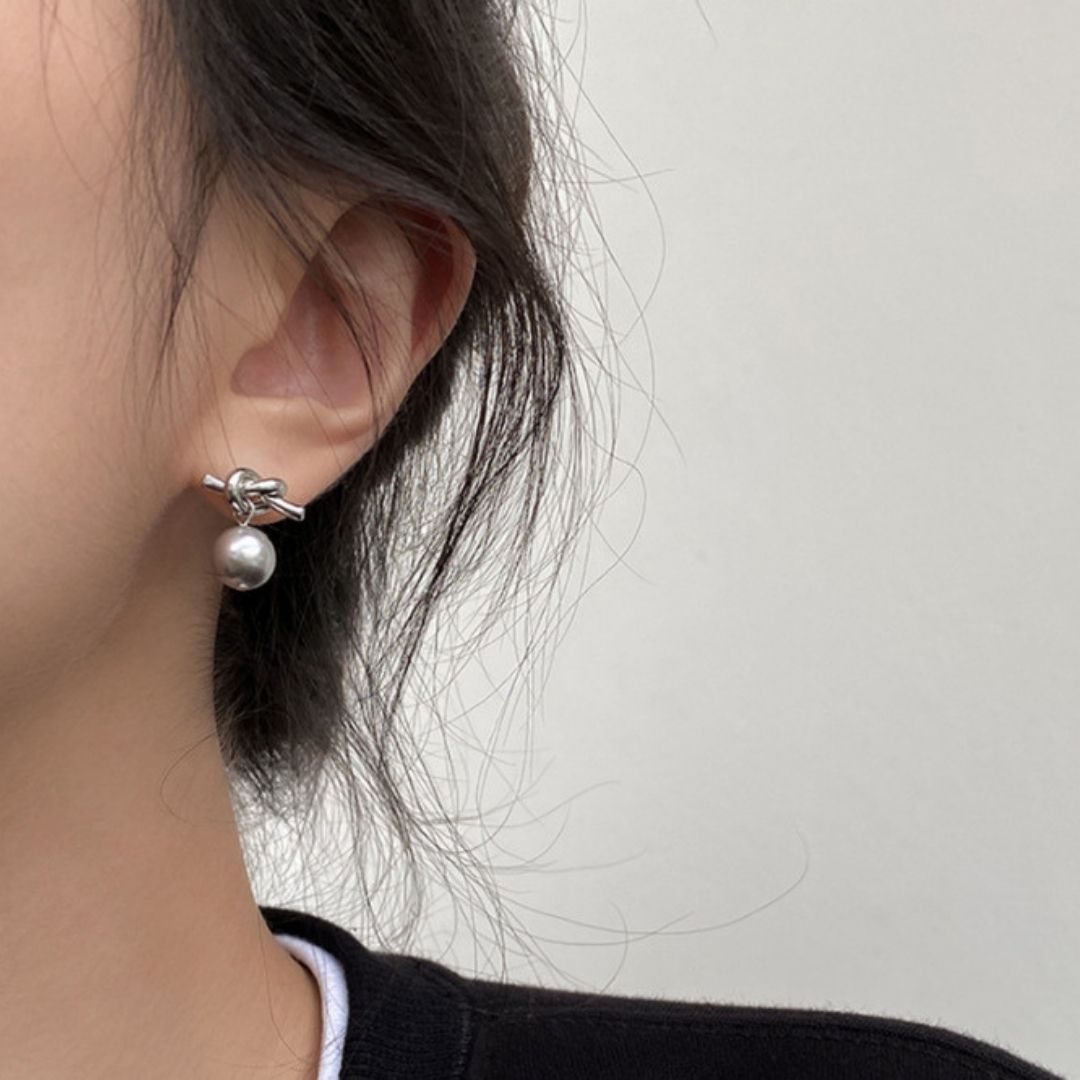 Grey Metro Knot Earrings