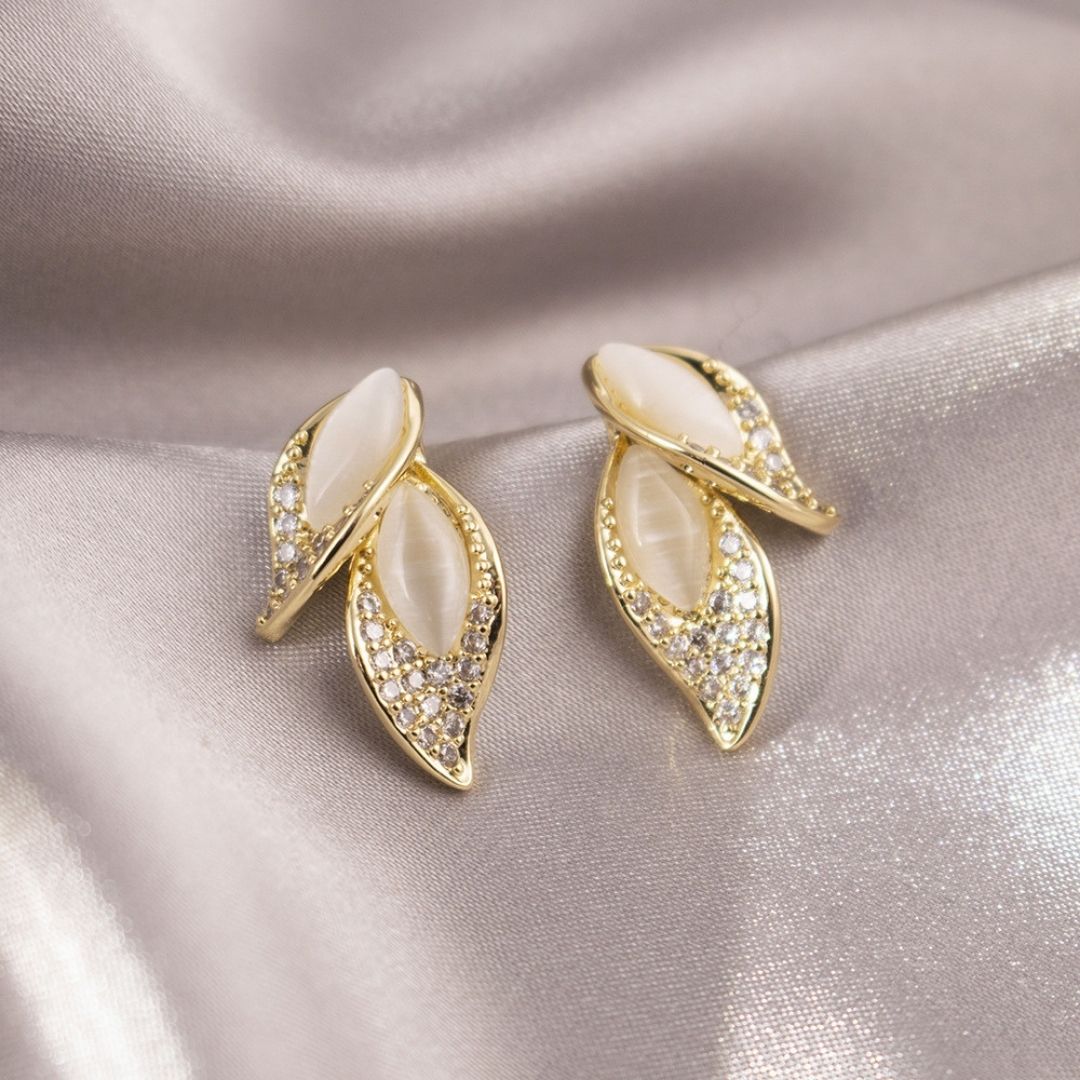 Gold Leaf Drop Earrings