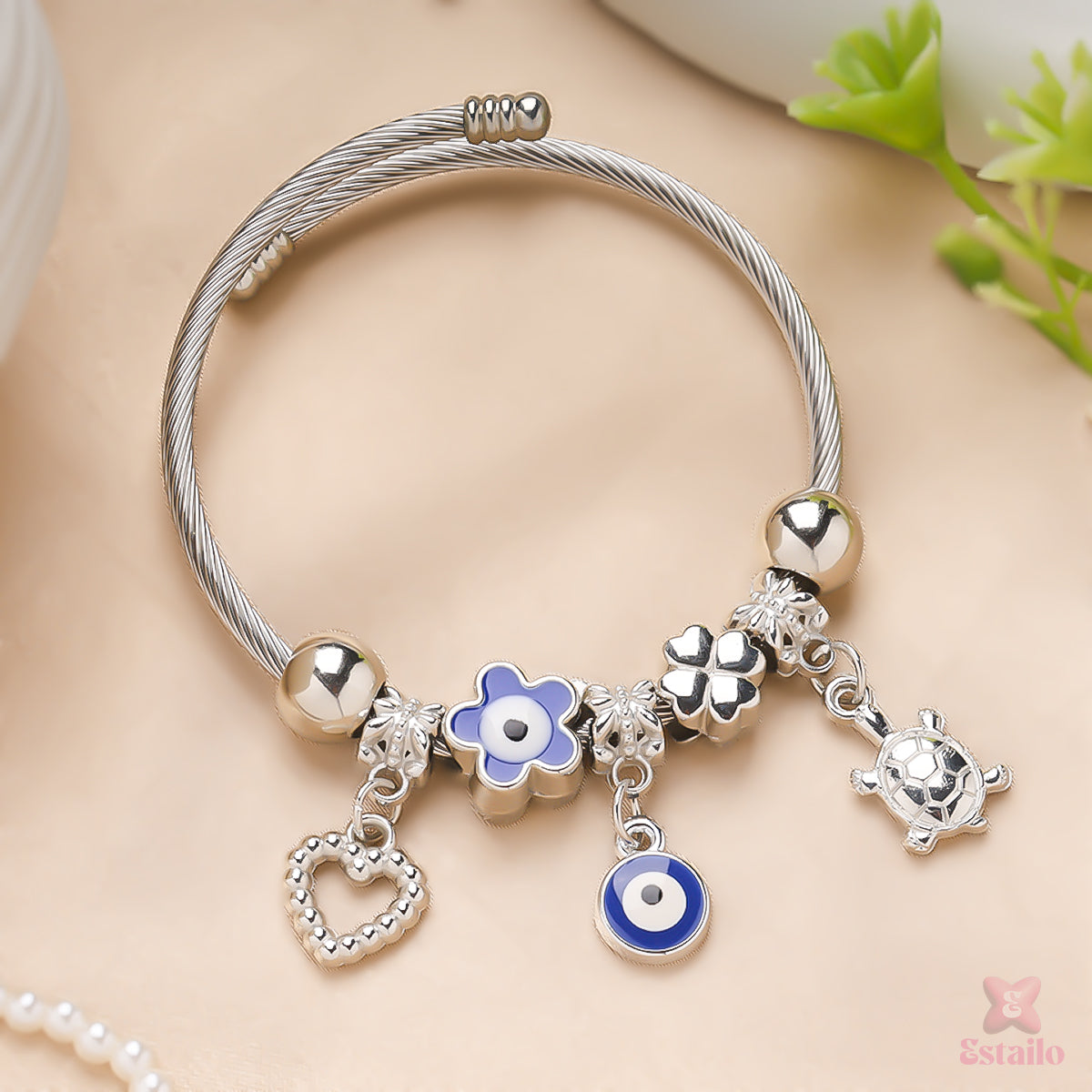Dreamy Amulet Bracelet