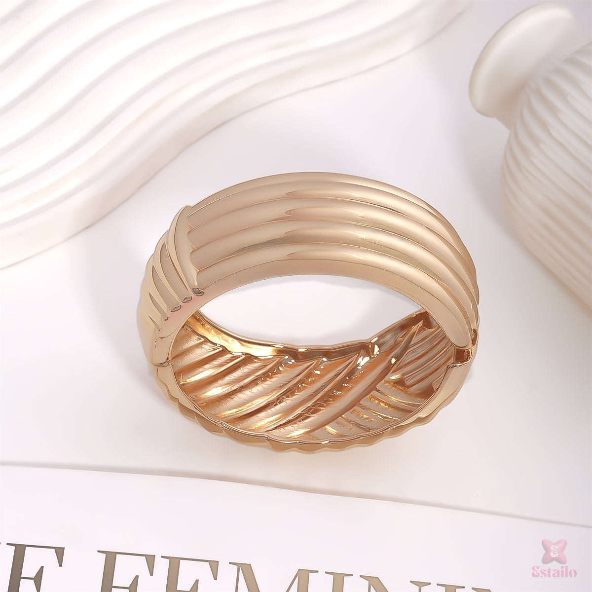 Gleamline Luxe Bracelet