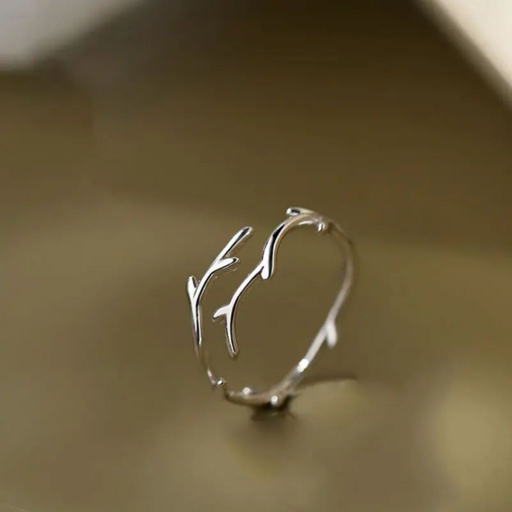 Minimal Vibe Ring