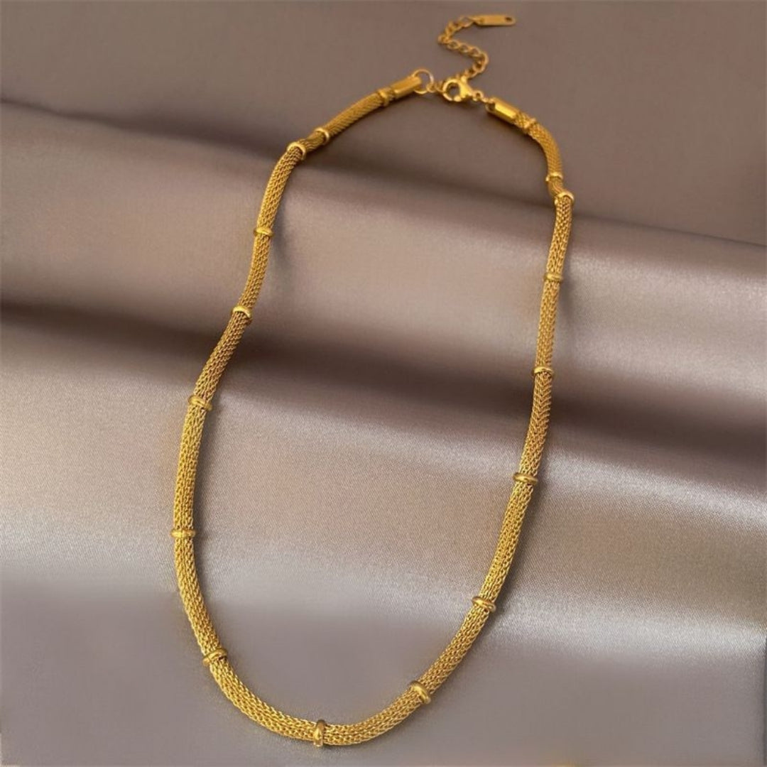 Minimal Muse Gold Chain Necklace
