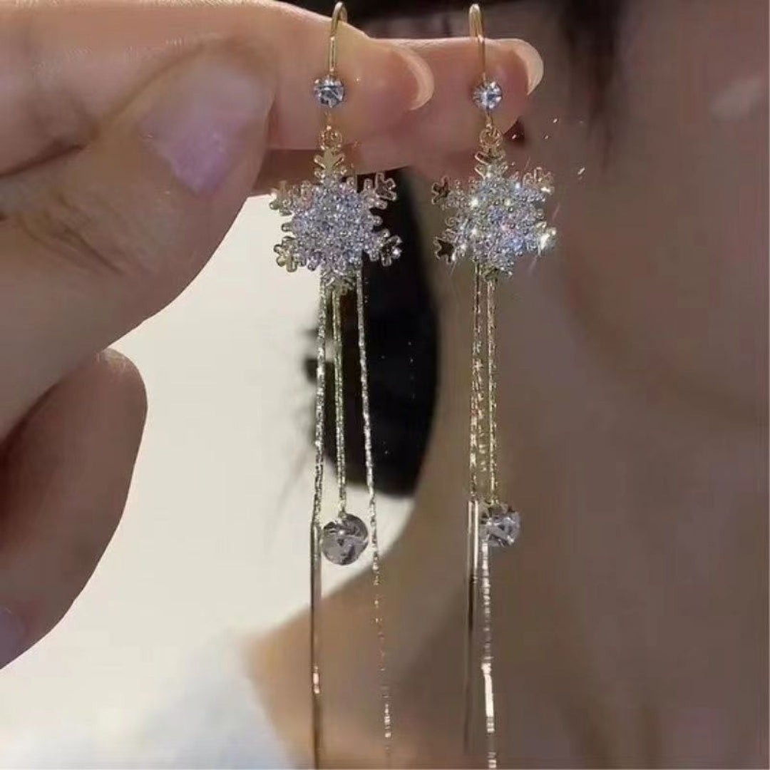 Sparkling Snowflake Chain Earrings