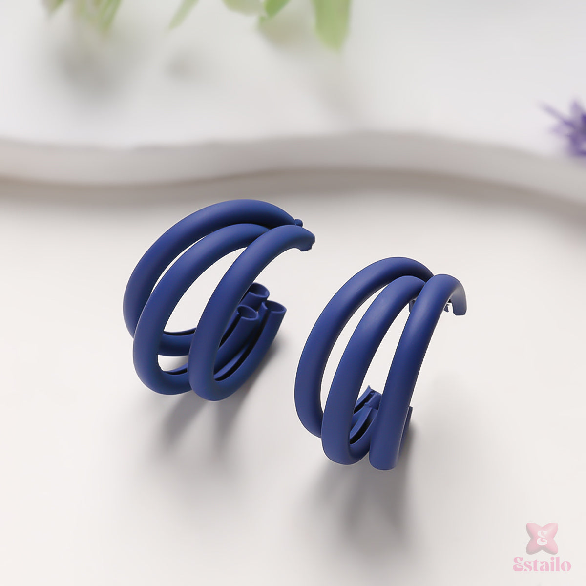 COLORED HOOP EARRING