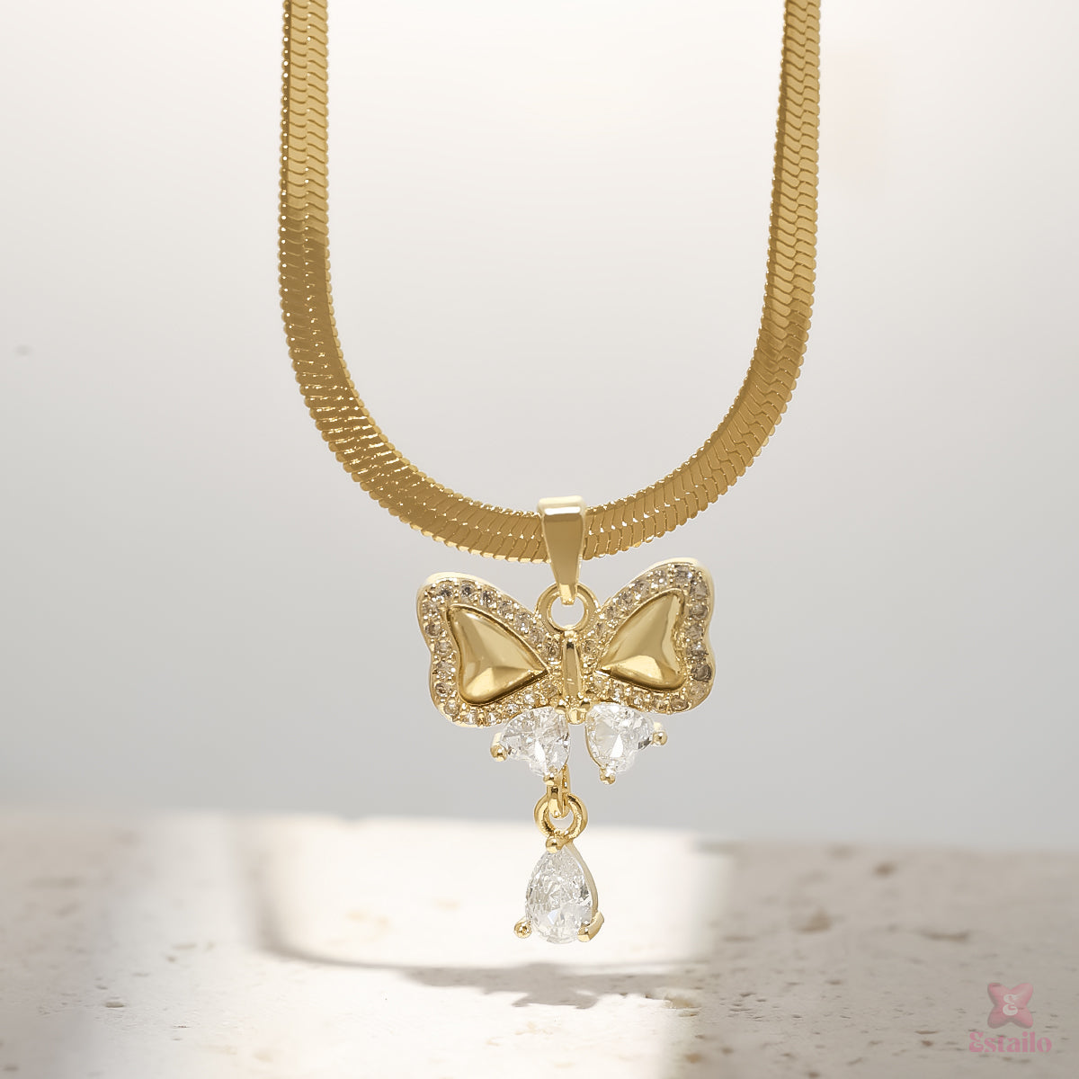 Dainty Bowknot Necklace