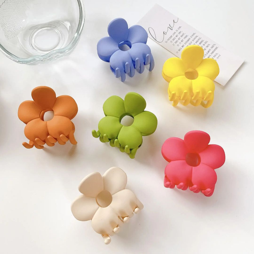 Pastel Bloom Claw (pack of 1)