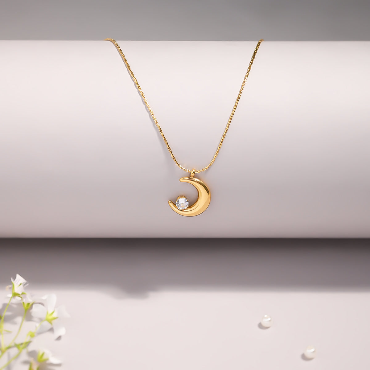 Moonbeam Pearl Necklace