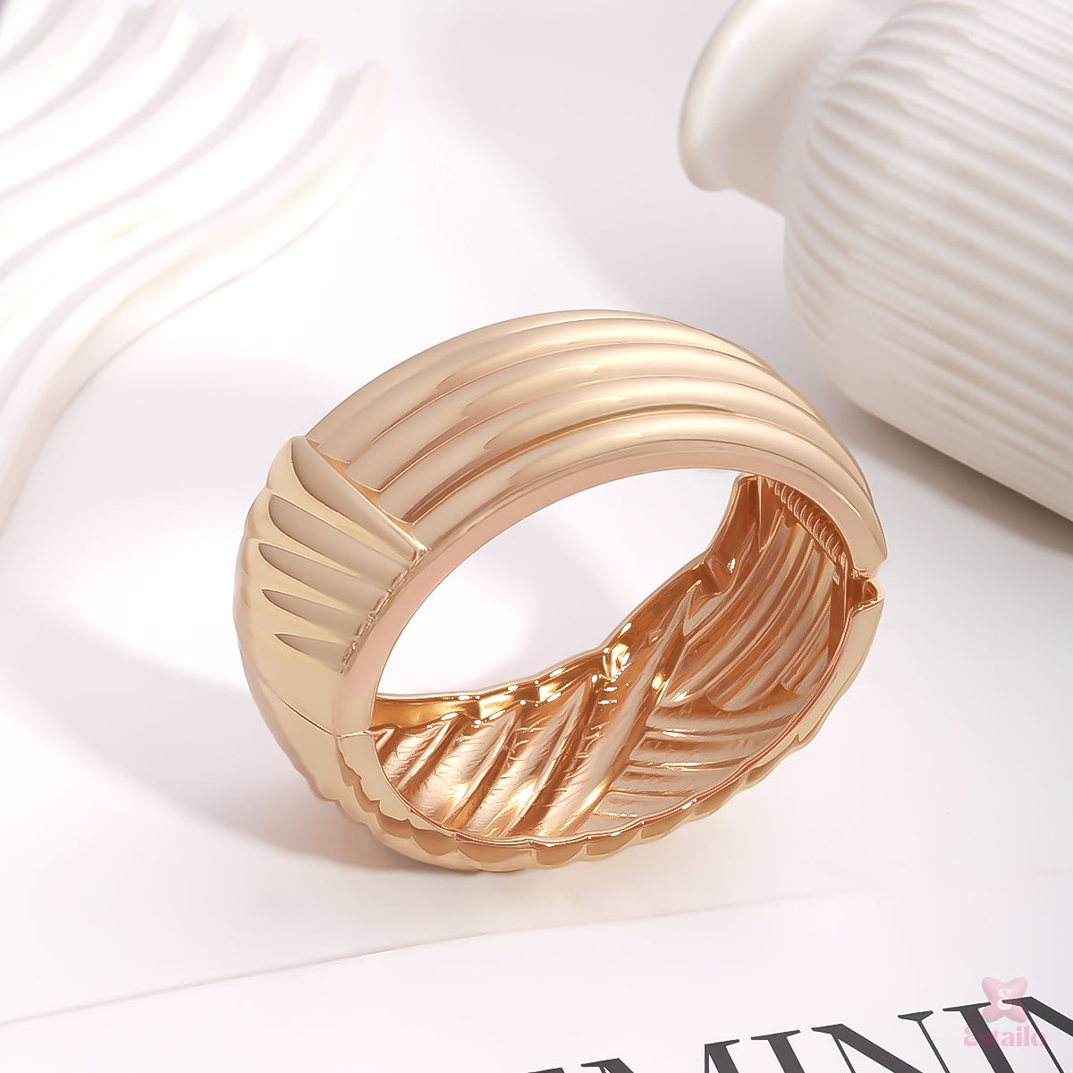 Gleamline Luxe Bracelet