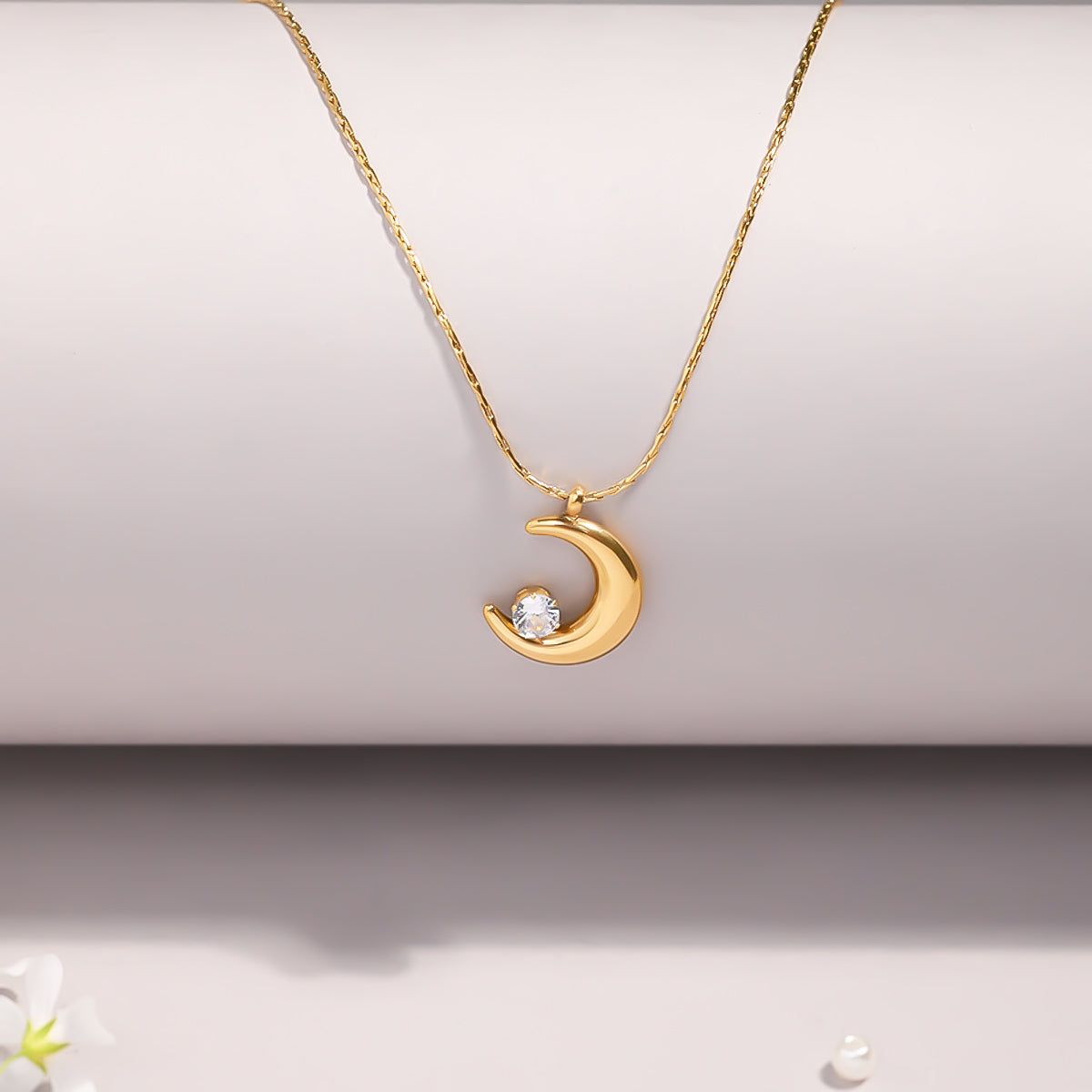 Moonbeam Pearl Necklace