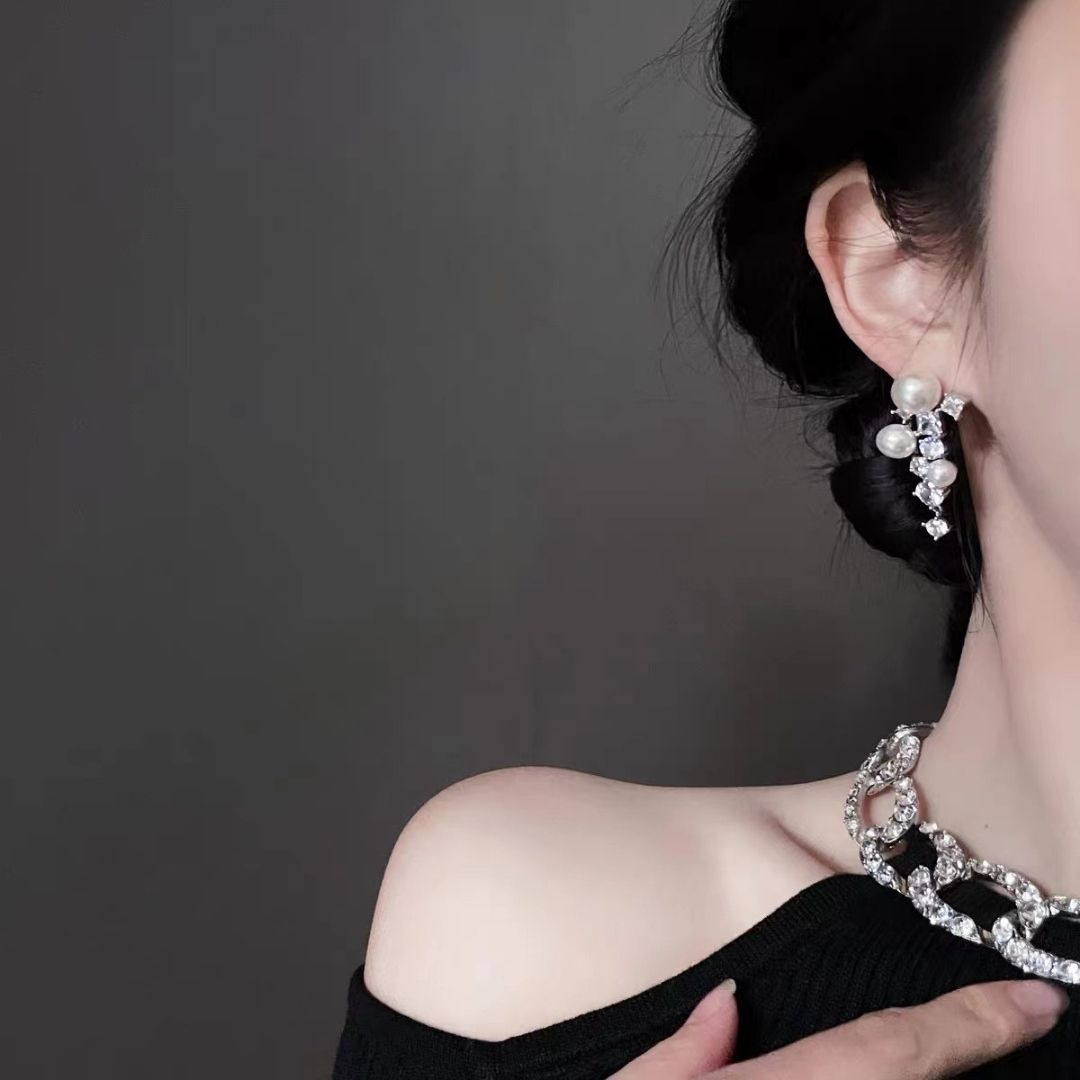 Moonlit Pearl Cluster Threads Earrings