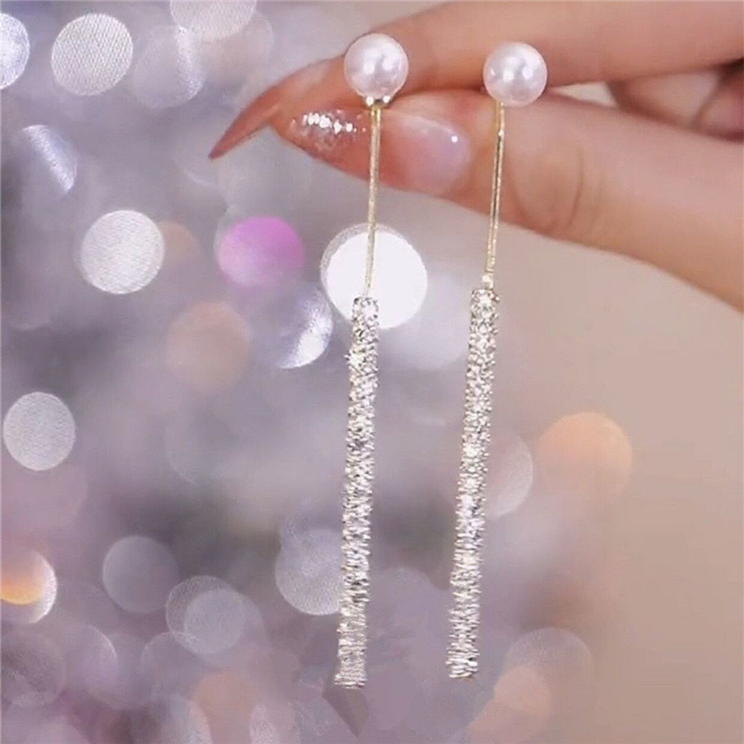 Sophisticated Pearl Dangle Tassels Earrings