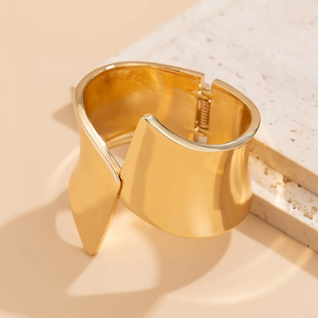 Salve Cuff Bracelet