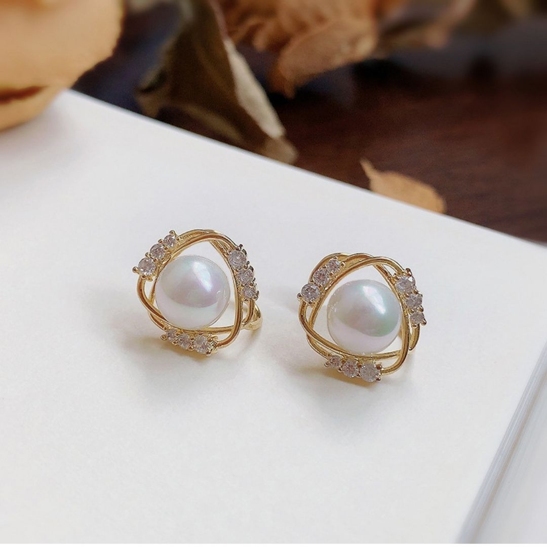 Empress Pearl Studs Earrings