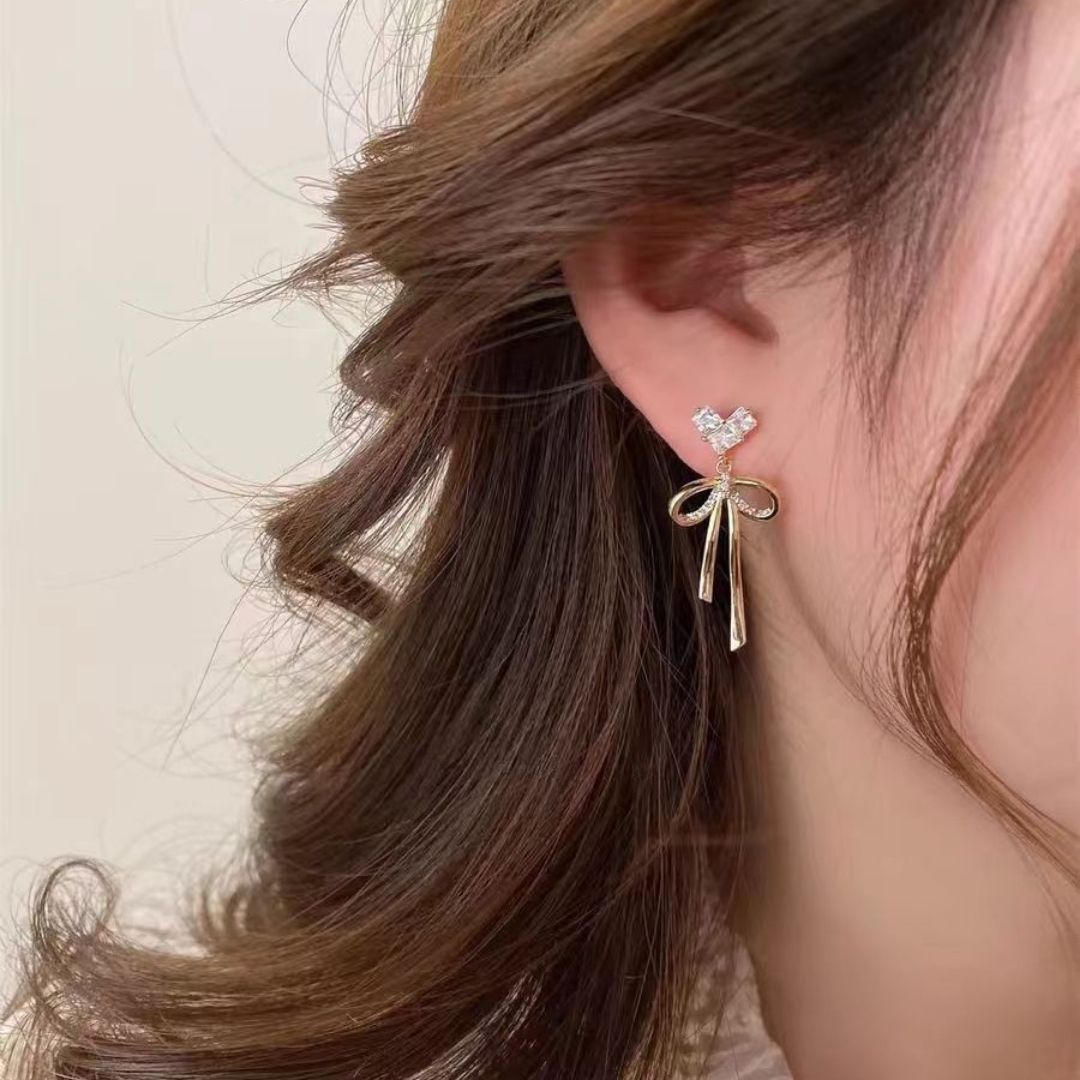 Gilded Crystal Knot Earrings