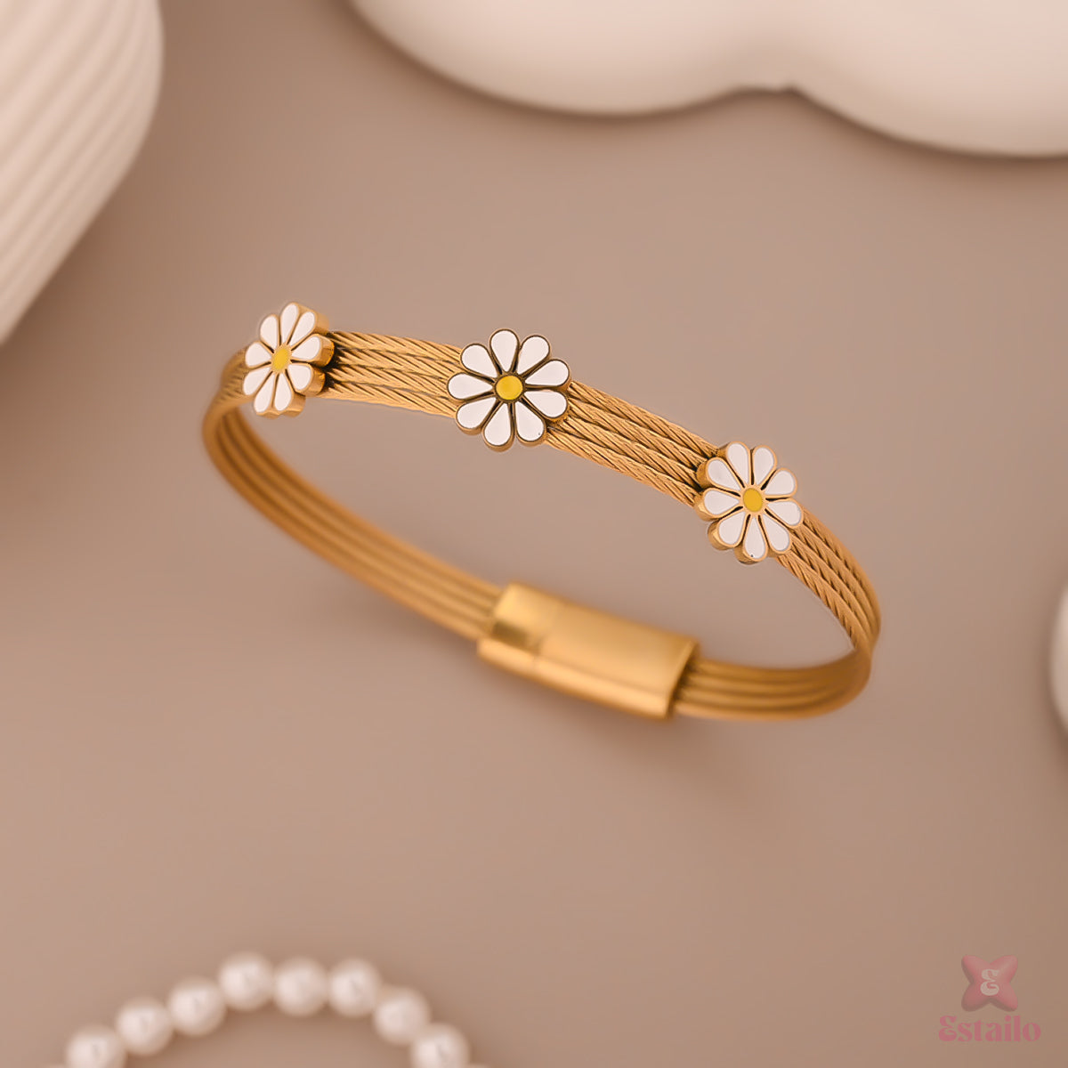 Bloom Daisy Statement Bracelet