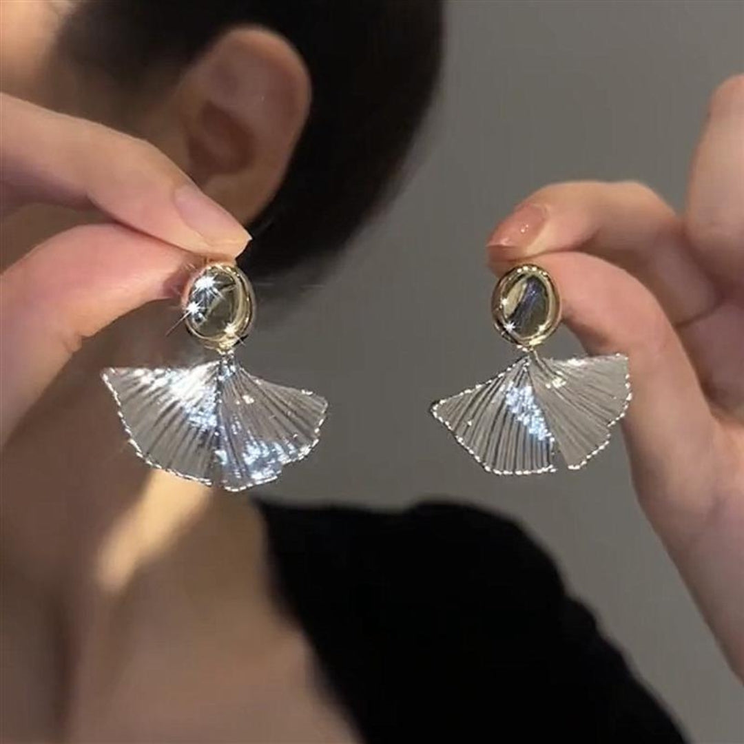Elemental Ginkgo Drops Earrings