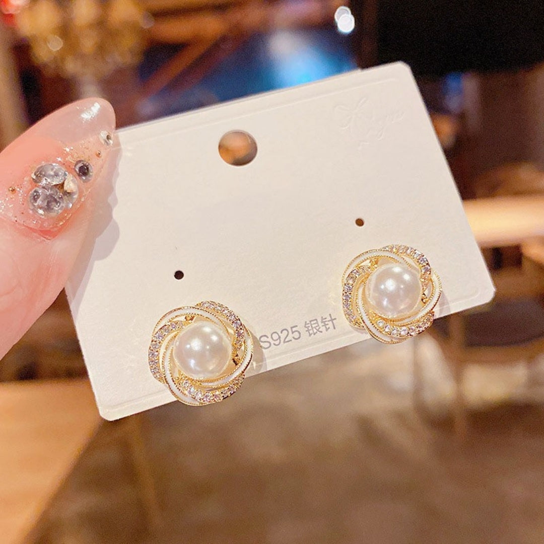 Pearl Vortex Studs Earrings