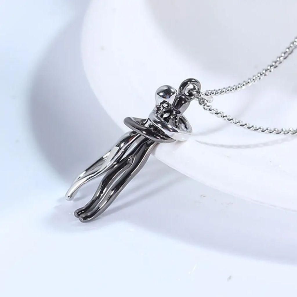 Love's Knot Necklace