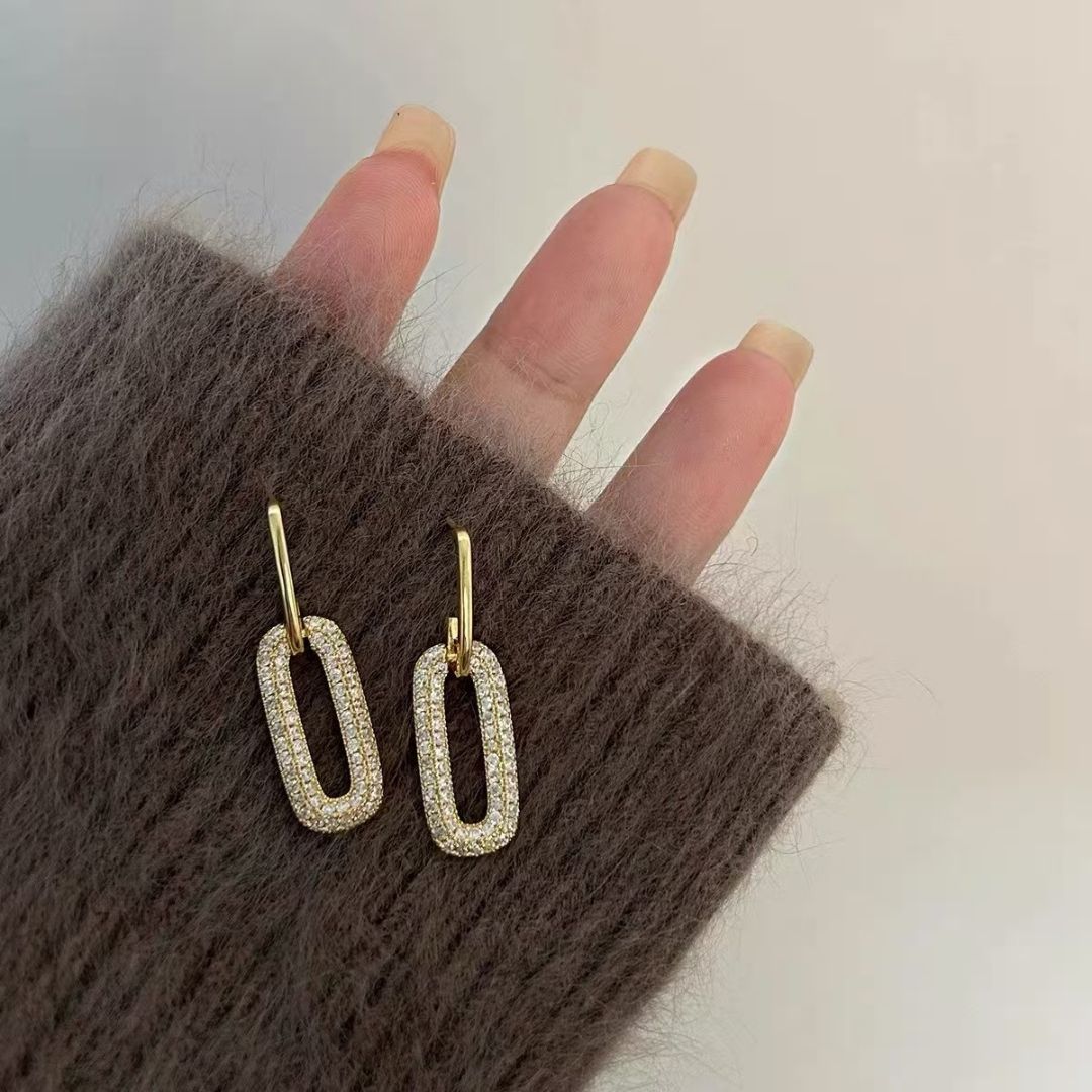 Celestial Glow Links Drop Earrings