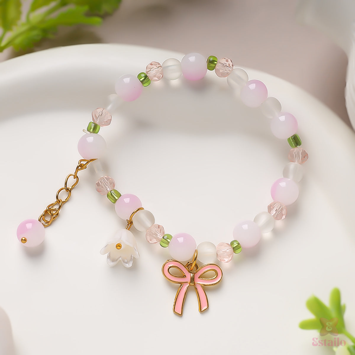 Cutie Bow pink Beaded Bracelet