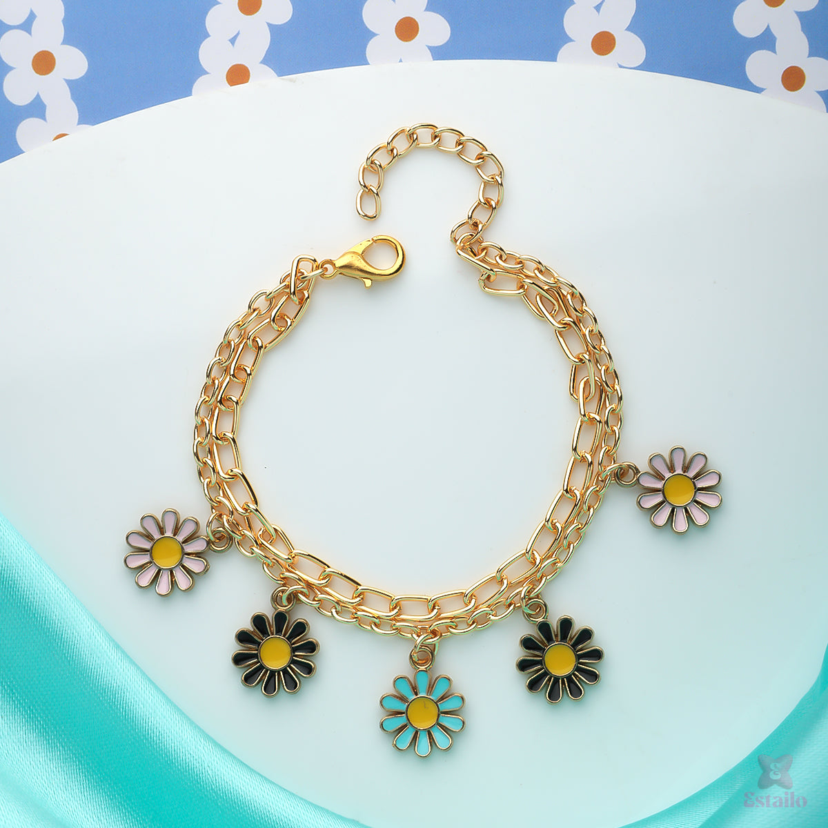 Dainty Daisy Bracelet