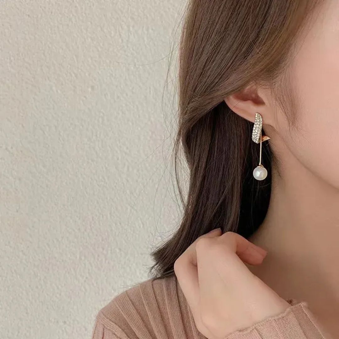 Perky Pearl long Chain Earrings