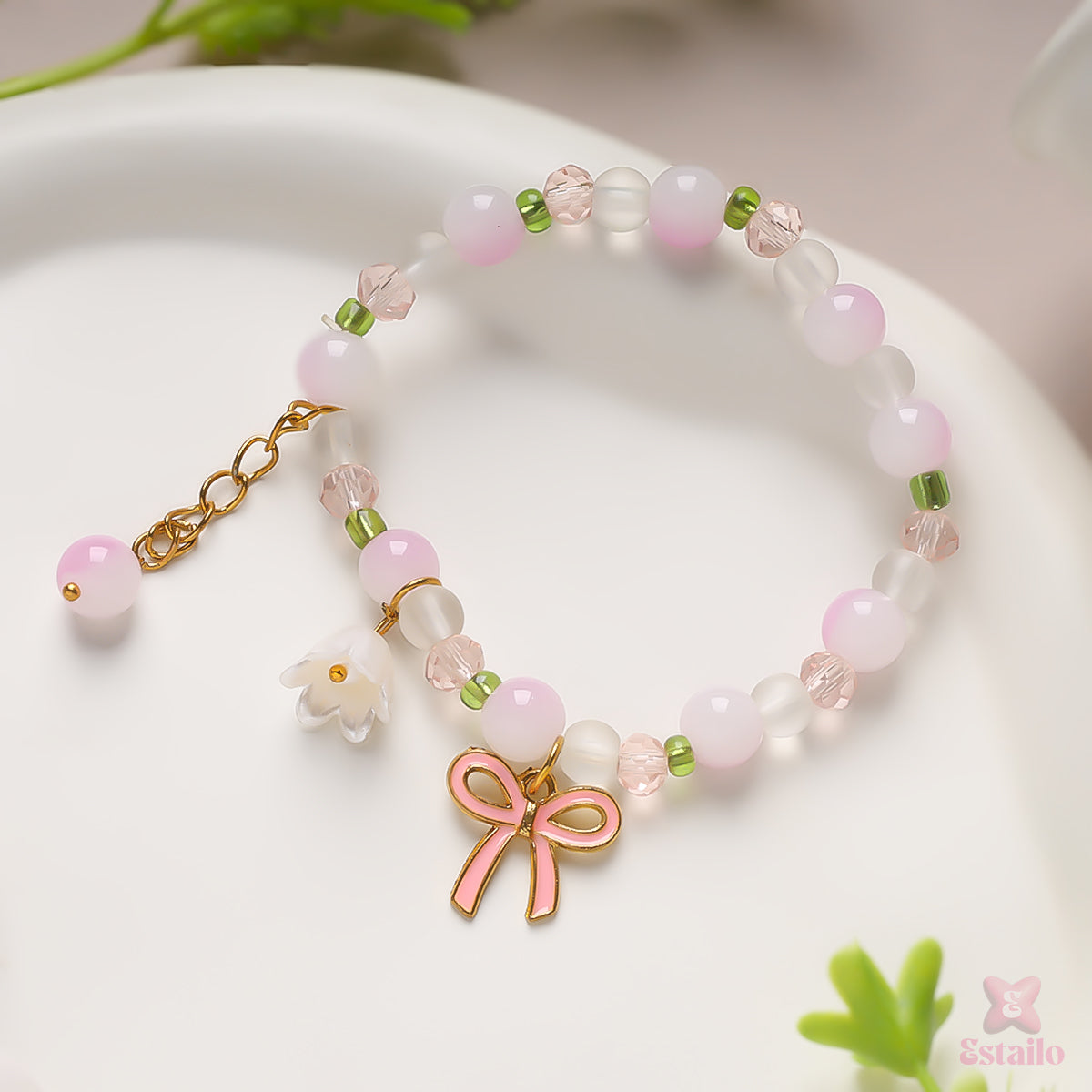 Cutie Bow pink Beaded Bracelet