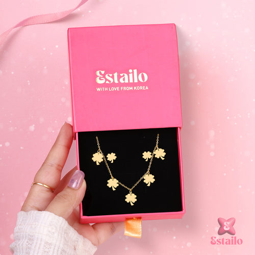 Chic Clover Charm Set