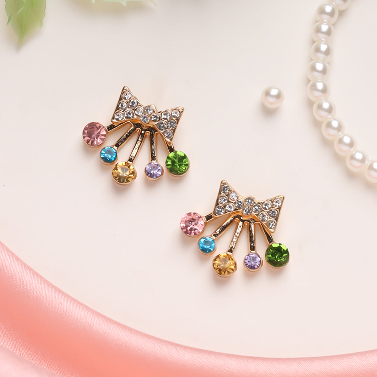 Mini Poppins Studs Earrings