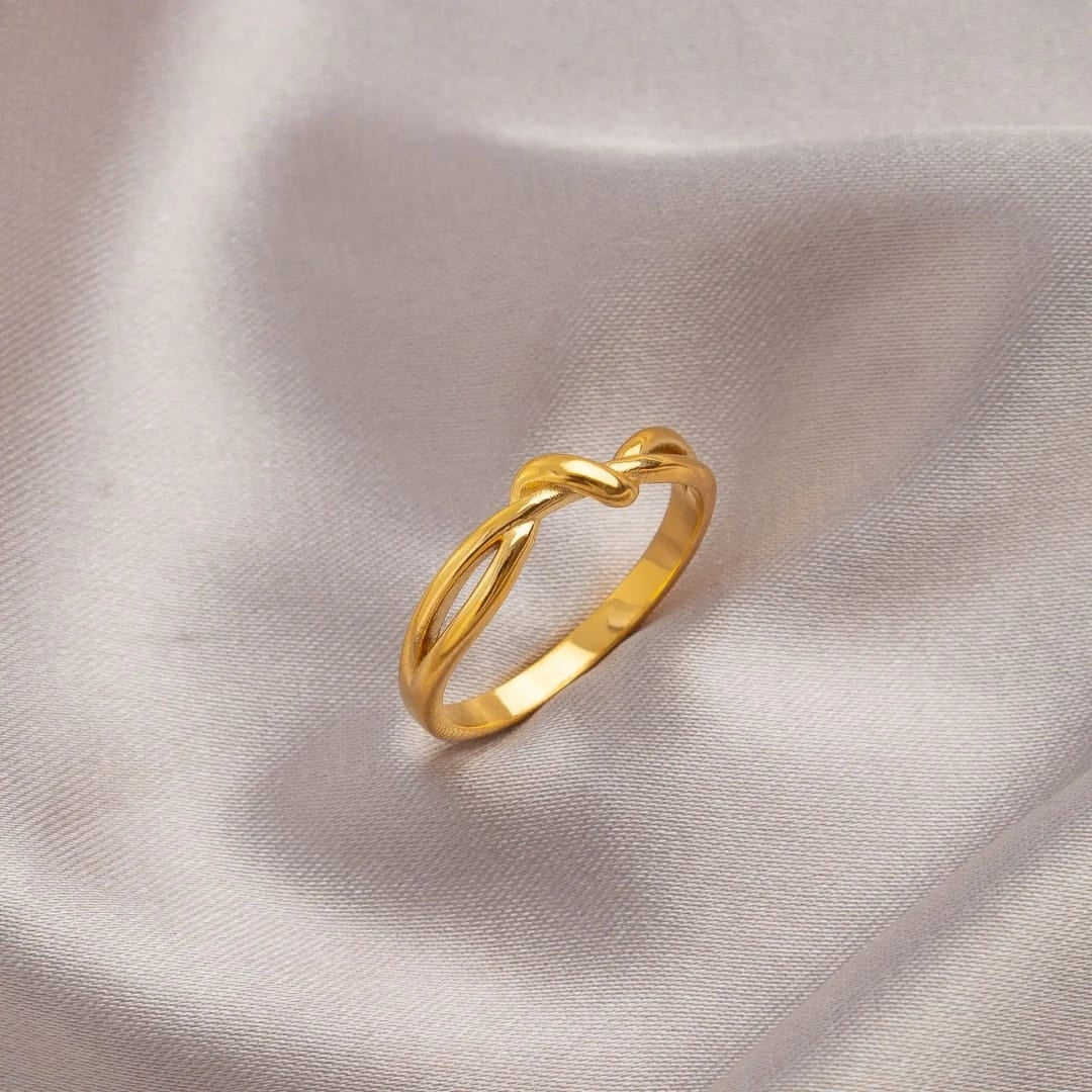 Gilded Knot Ring