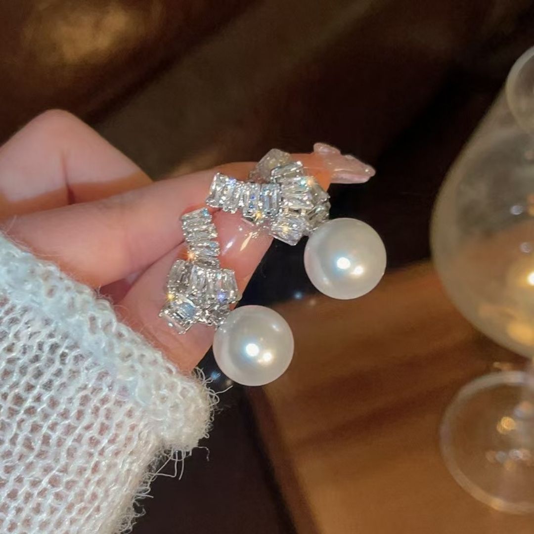 Athena's Grace Pearl Earrings