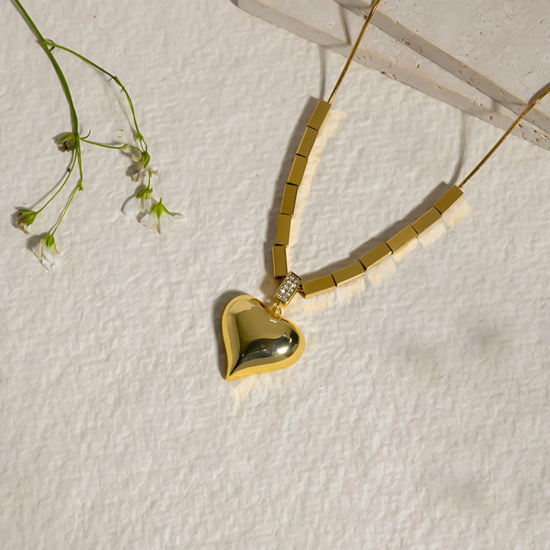 Golden Statement Heart Neckpiece