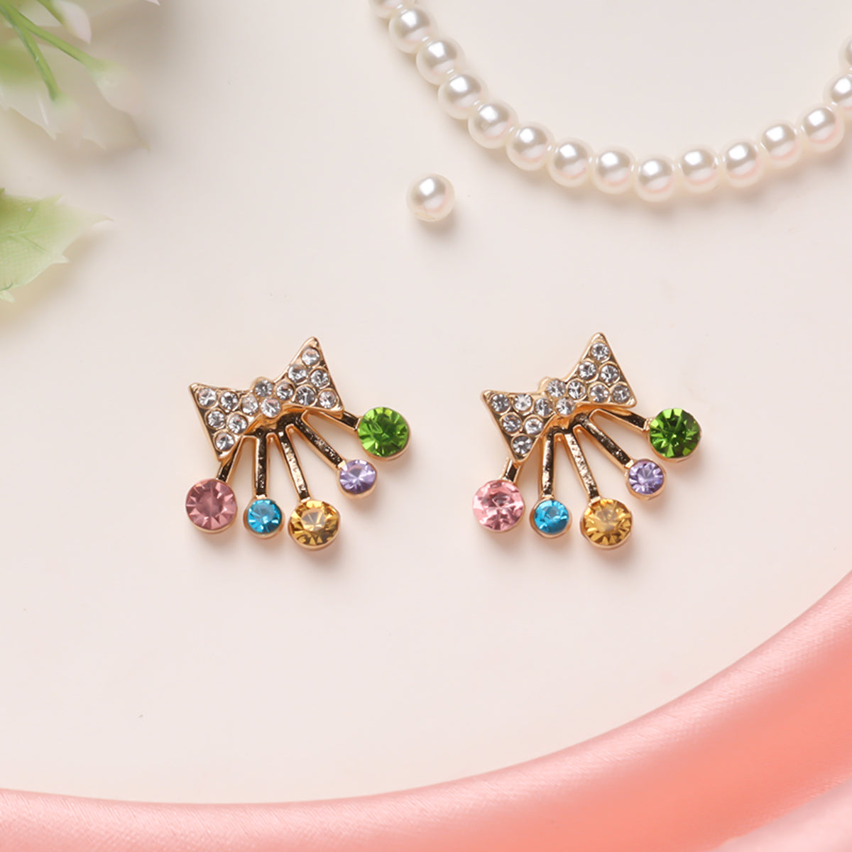 Mini Poppins Studs Earrings